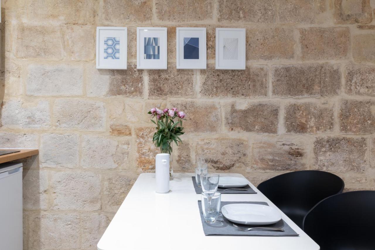 Appartamento Design & Cosy - Centre Historique Ecusson Montpellier Esterno foto
