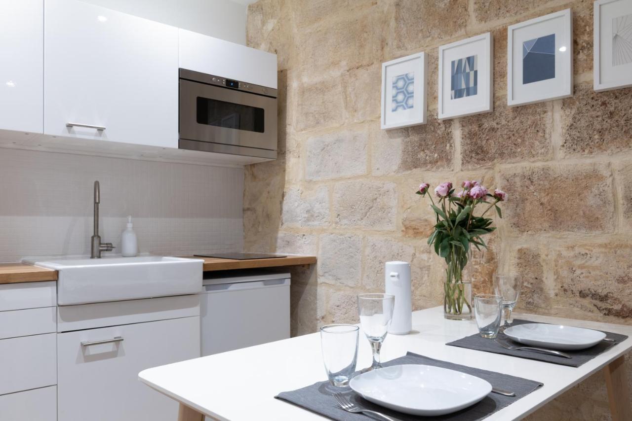 Appartamento Design & Cosy - Centre Historique Ecusson Montpellier Esterno foto