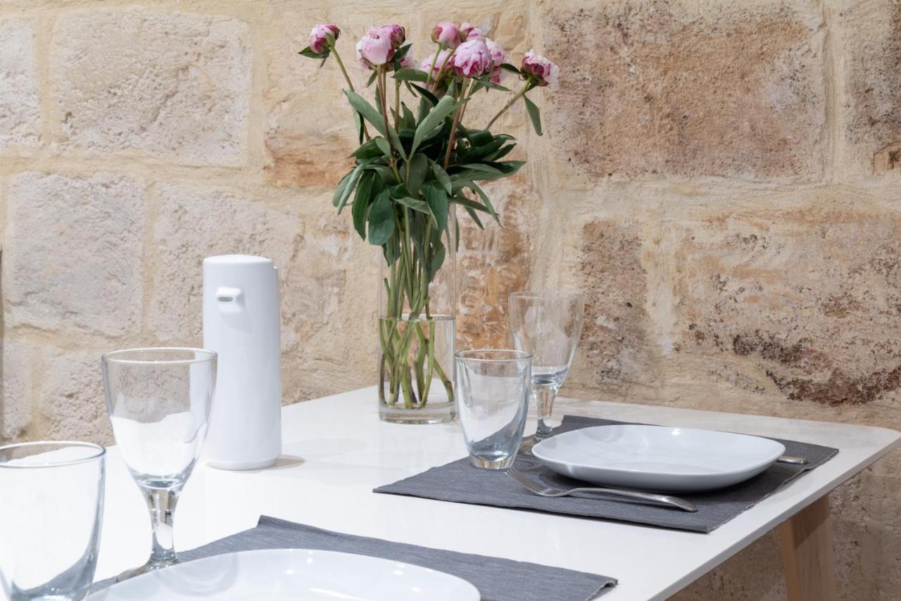 Appartamento Design & Cosy - Centre Historique Ecusson Montpellier Esterno foto